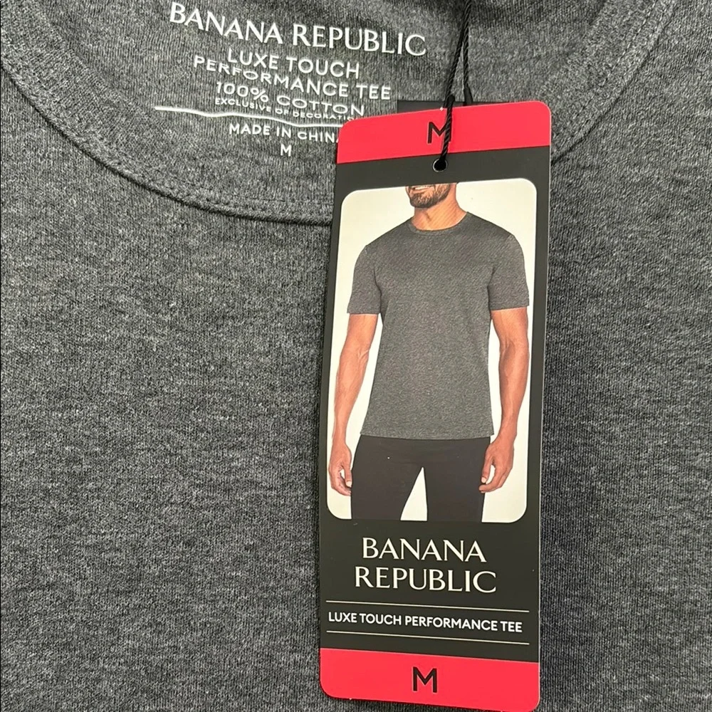 Banana Republic Gray Luxe Touch Performance Tee size S/M NWT 100% cotton